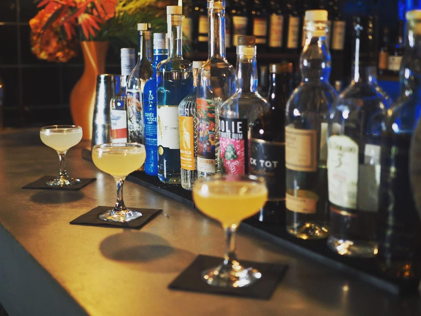 trailer happiness notting hill bar london