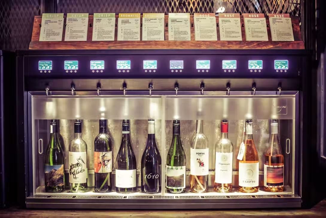 vagabonds canary wharf bar 