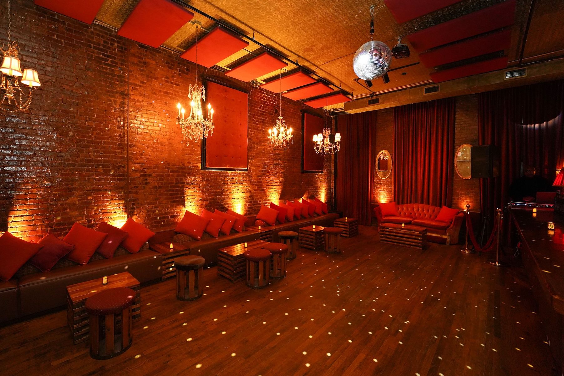 The best NYC New Year's Eve party venues