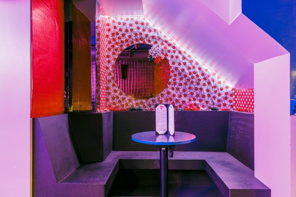 vers bar east village gay lgbtq bars nyc