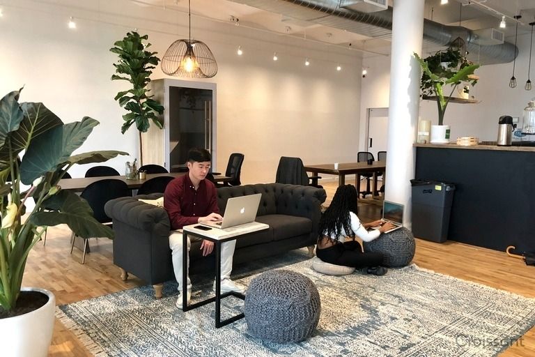 The cozy meeting room bordering Chelsea and Flatiron: VillageOneArt image 3