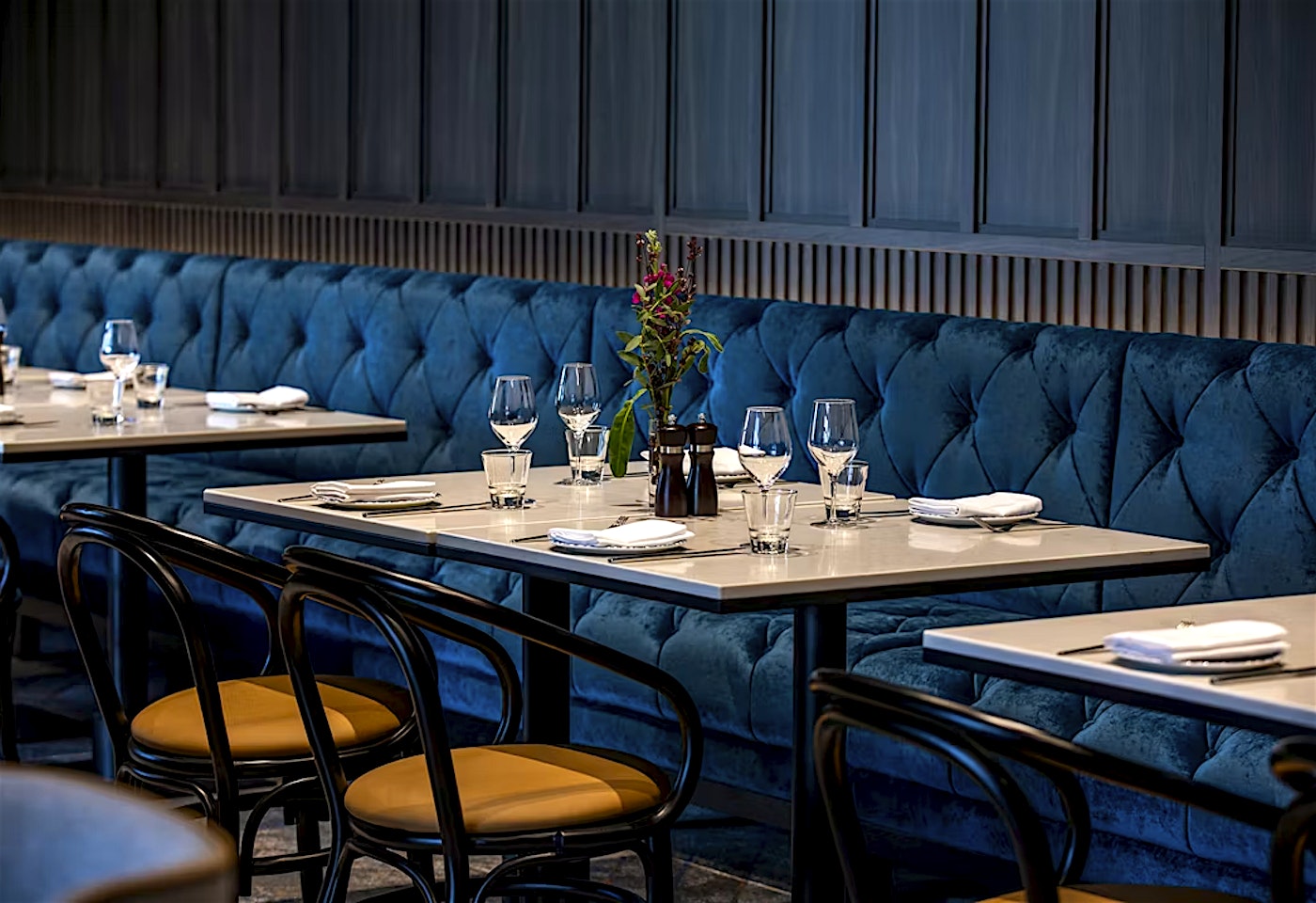 Tongs, voco Melbourne Central1